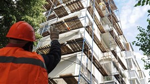 Правительство ограничит участие недобросовестных подрядчиков в торгах на проведение капитального ремонта в жилых домах