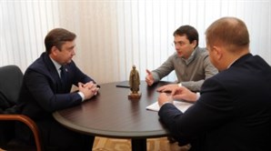 Андрей Чибис обсудил с губернатором Тверской области вопросы развития общественного контроля и модернизации ЖКХ в регионе