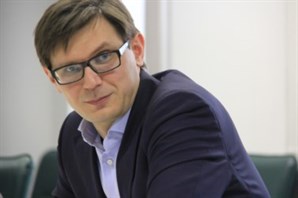 Алексей Макрушин внес предложения по организации капремонта лифтового оборудования